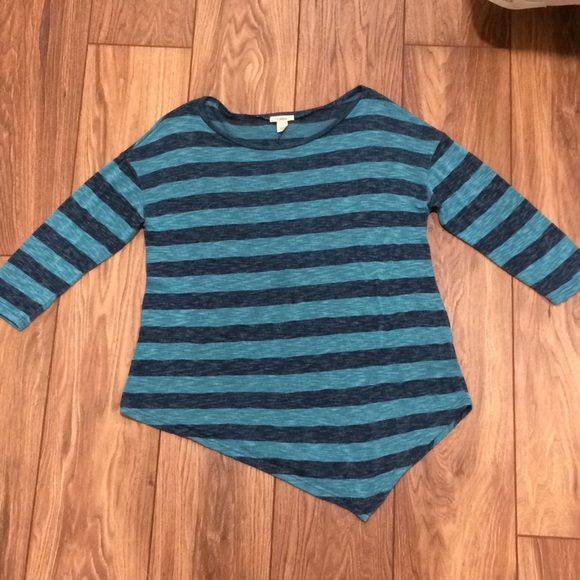 Striped Caslon flowy Asymmetrical Top, size S/M - Picture 1 of 3